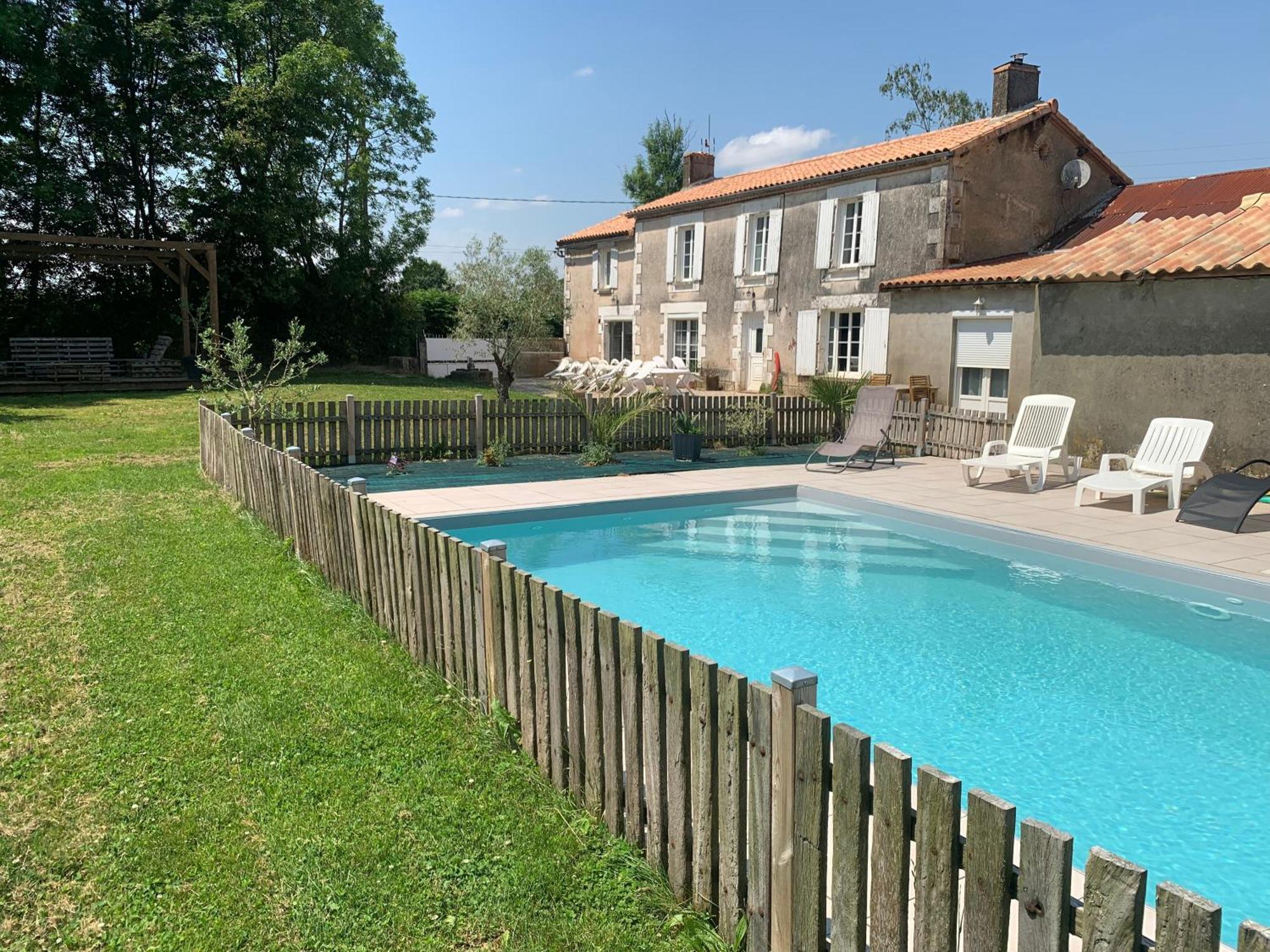 Une Chambre Au Calme En Gatine Deux-Sevrienne Vouhe  Exterior photo